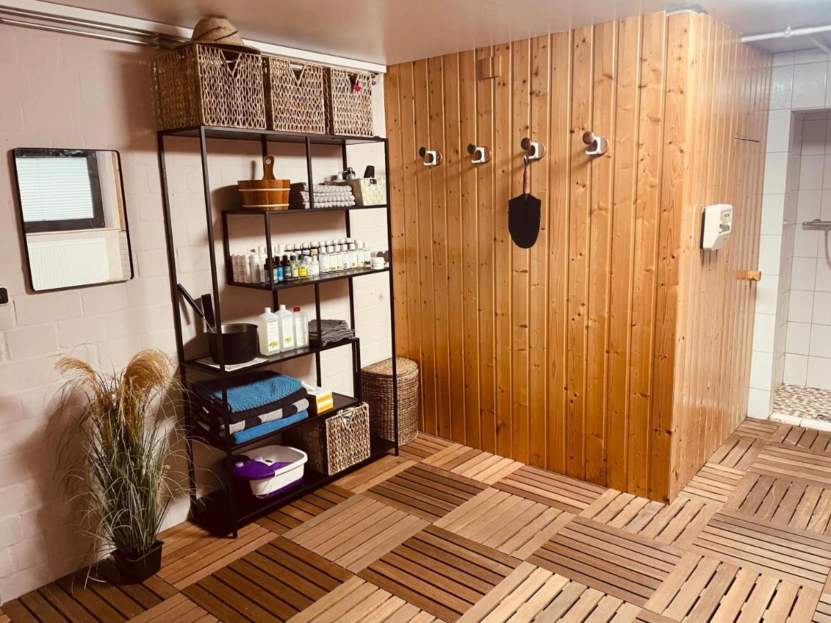 Stylisches Modernes Apartment, Sauna Und Wellness Top Lage Lubbecke Extérieur photo